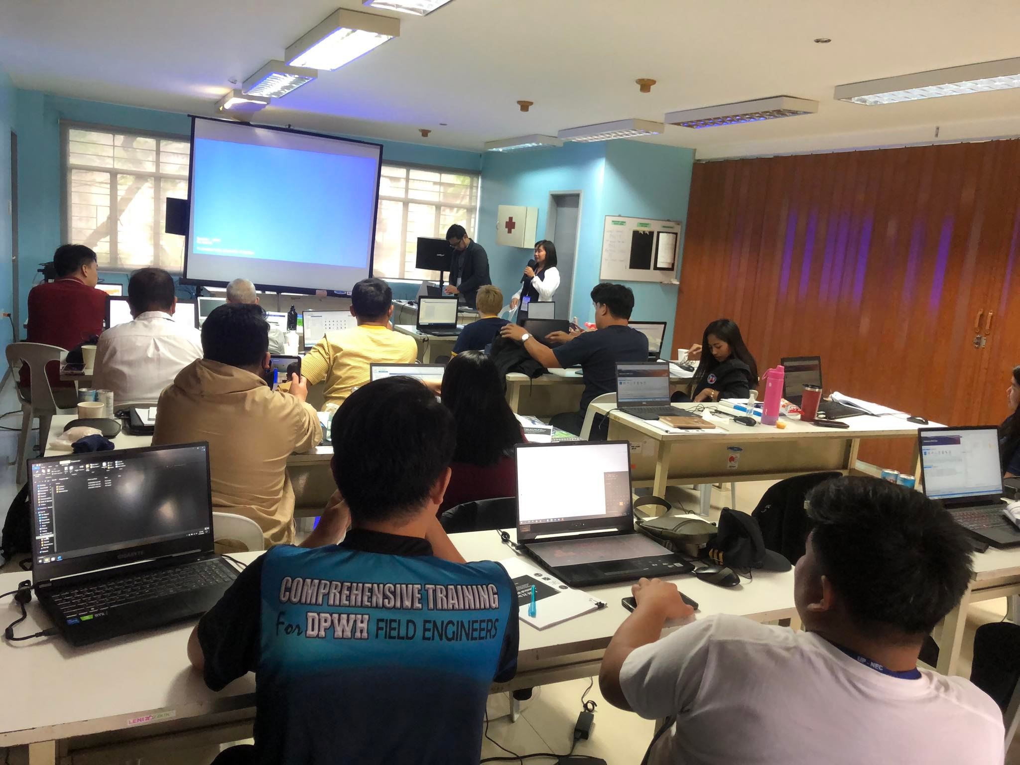 MIKE 21 Training with DPWH started